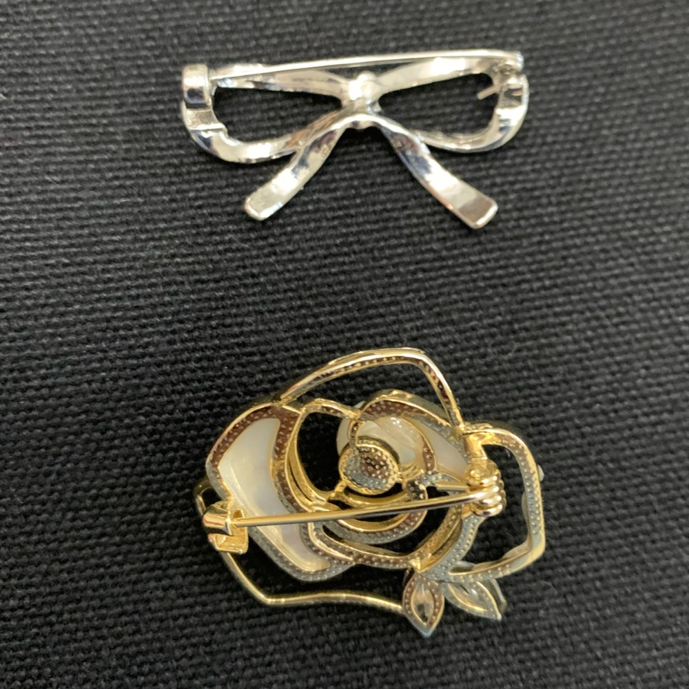 2Fashion Lapel PinsBrooches,Elegant,Gifts,Holiday,Party,Fun!Worn many ways!😀😀 - Picture 6 of 7